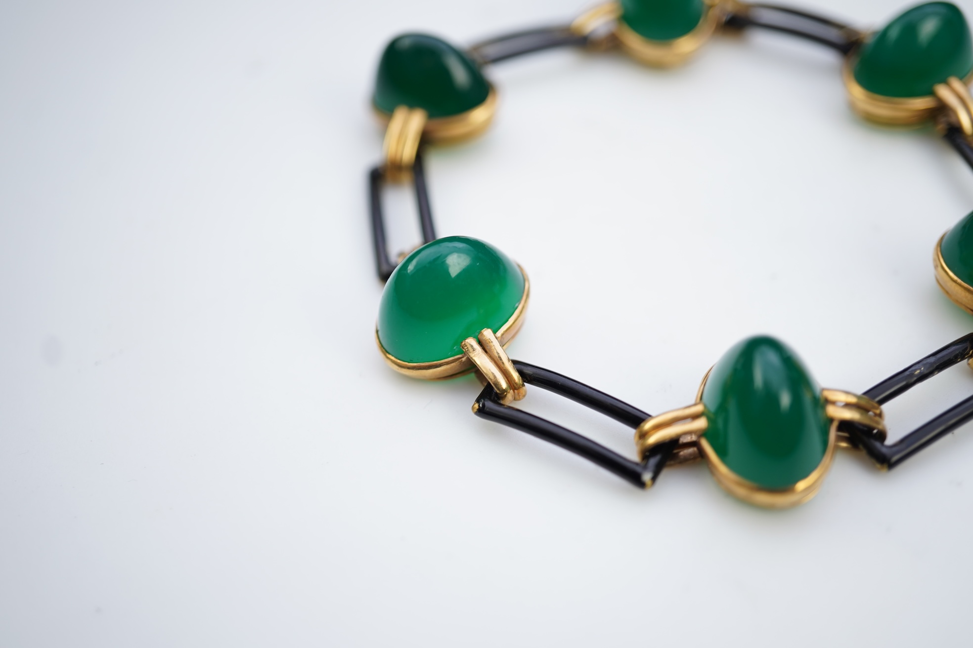 Georges Lenfant, a chalcedony and lacquer bracelet, mid 20th century